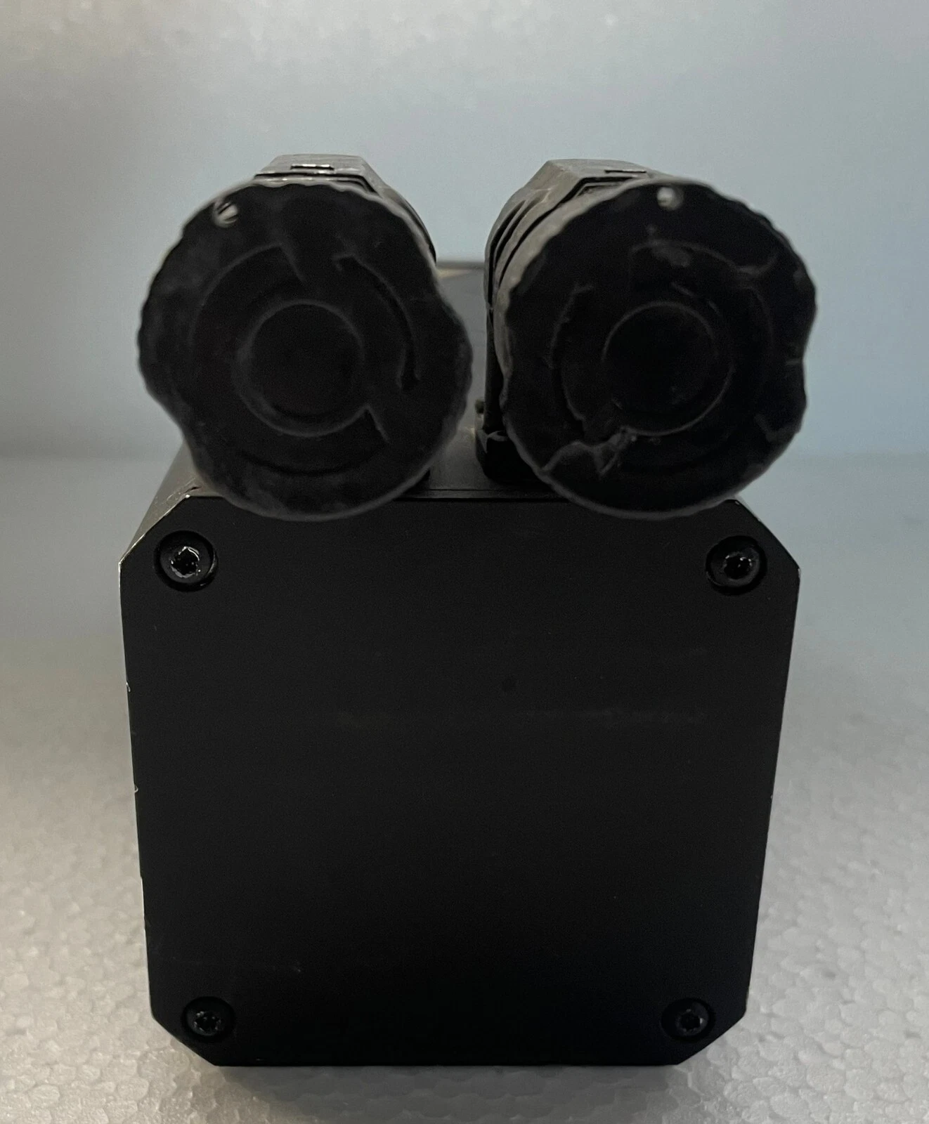 admin/uploads/uploads/bechoff am237 ac servo motor_4.webp